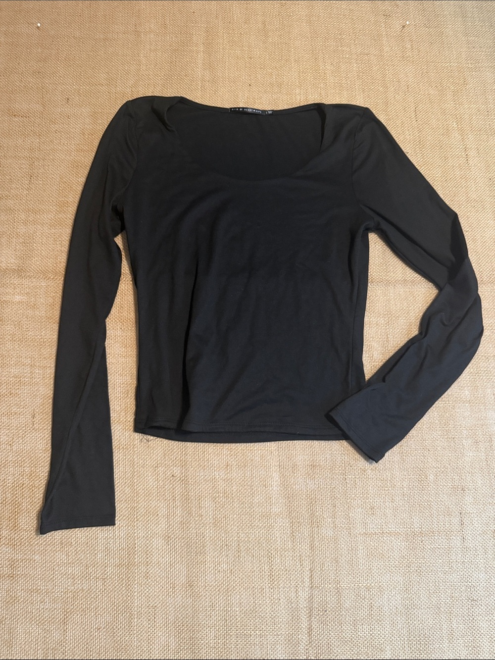 Black Long Sleeve Scoop Neck Women's Top - Unbranded